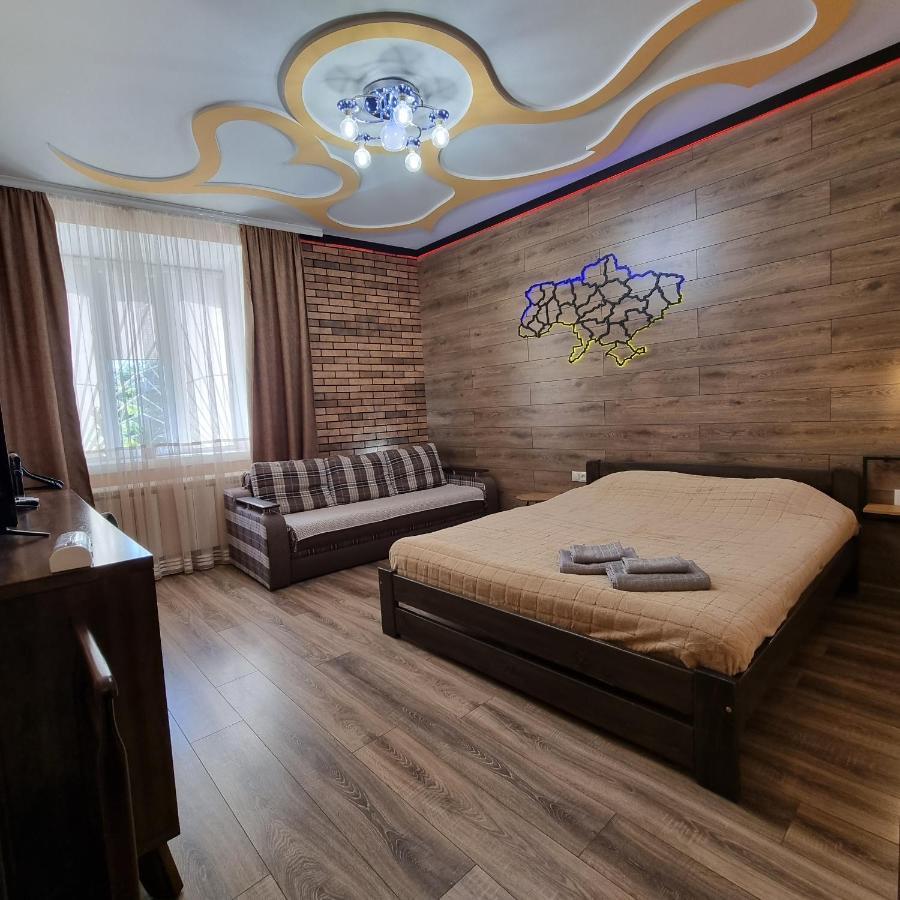 Petropavlivska Apartment Тиха Вуличка В Центрі Старого Міста 卡缅涅茨-波多利斯基 外观 照片