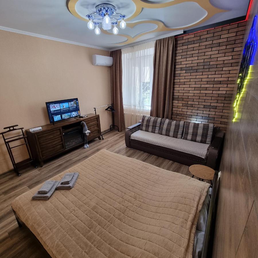 Petropavlivska Apartment Тиха Вуличка В Центрі Старого Міста 卡缅涅茨-波多利斯基 外观 照片